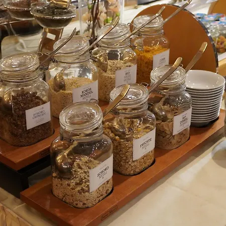 Frankfurt Ξενοδοχείο 4*