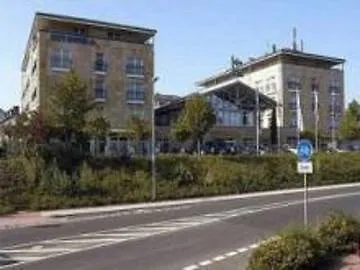 Frankfurt Hotel 4*